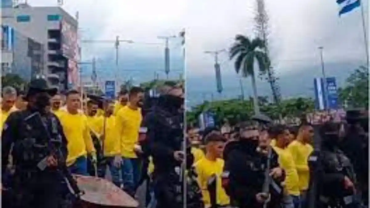 BUKELE LO VOLVIÓ A HACER: ahora sacó a los reclusos a barrer las calles (+ Video)