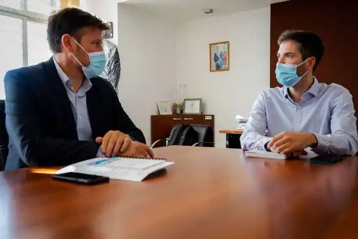 El Becario y el CGE avanzan en acciones conjuntas en beneficio de los estudiantes entrerrianos