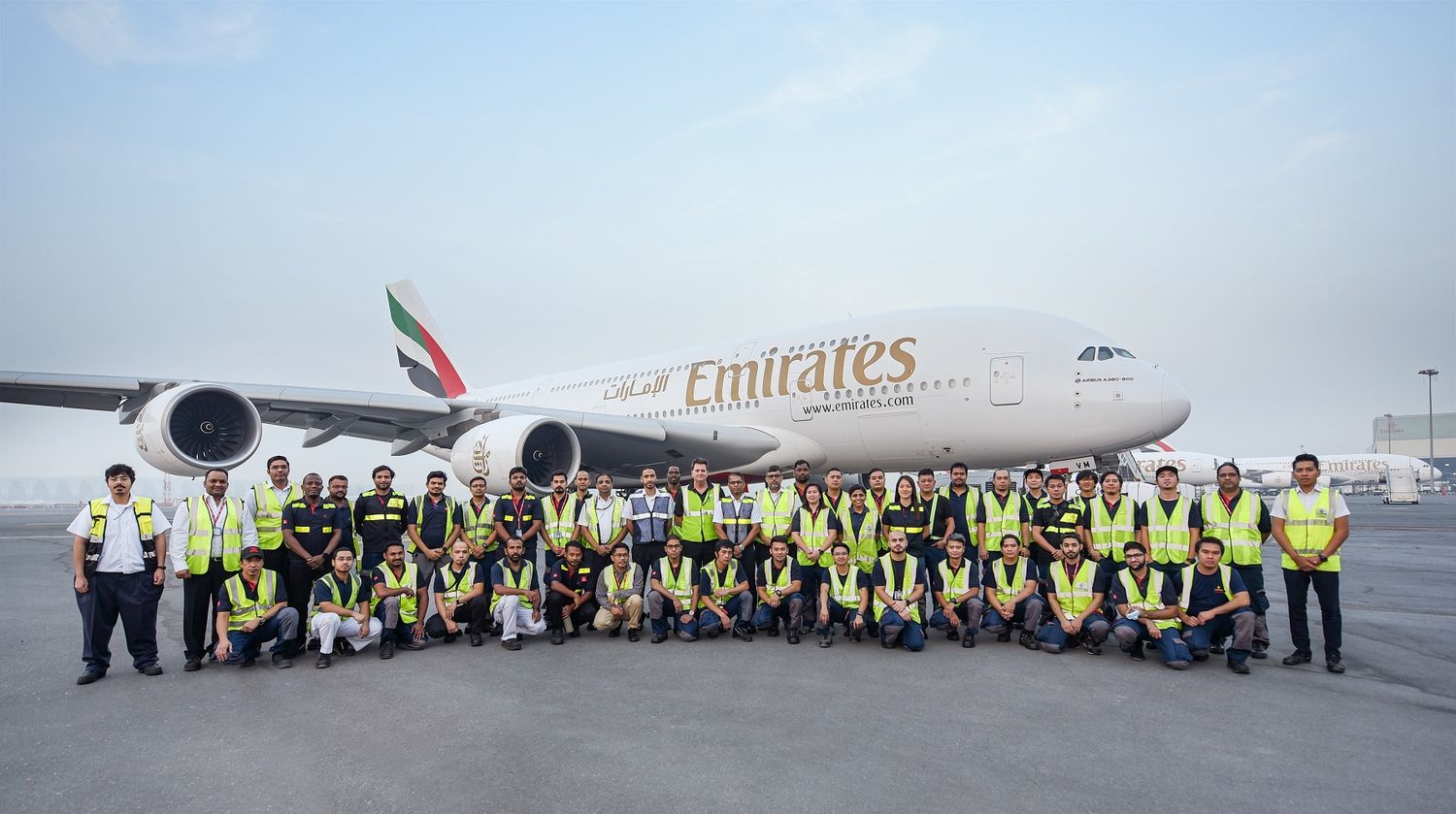 Emirates inició el proceso de modernización de la cabina de sus Airbus A380