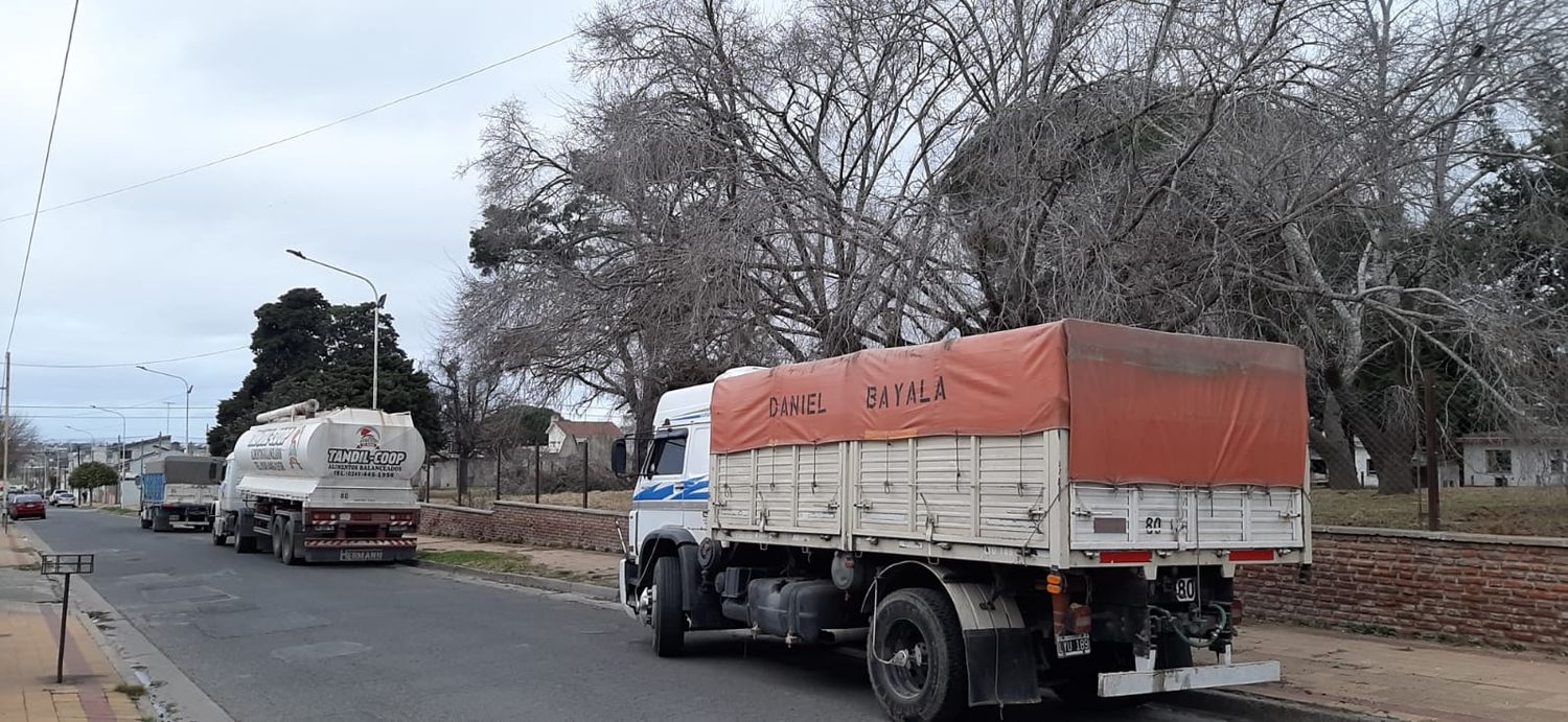 Vecinos de Vigil y Duffau reclamaron la intervención de Tránsito y Obras Públicas