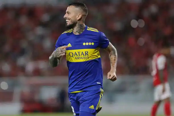 Darío Benedetto vuelve a la titularidad.