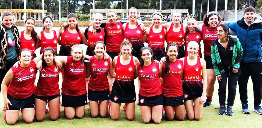 Chicas de San Cayetano con destacada labor en hockey