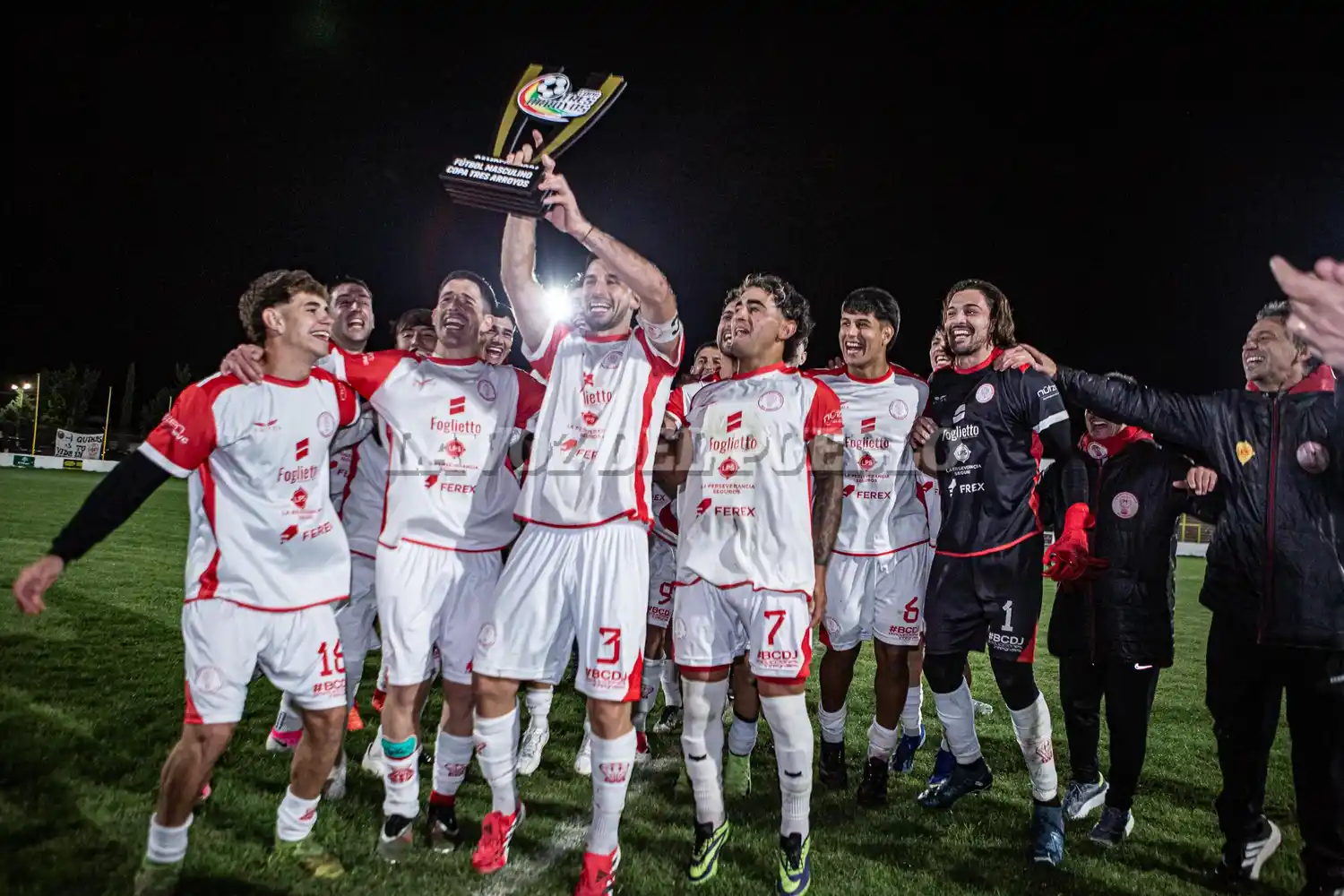 Huracan campeón cta - 17