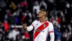 En el último suspiro, River le ganó a Atlético Tucumán y se arrima a la punta