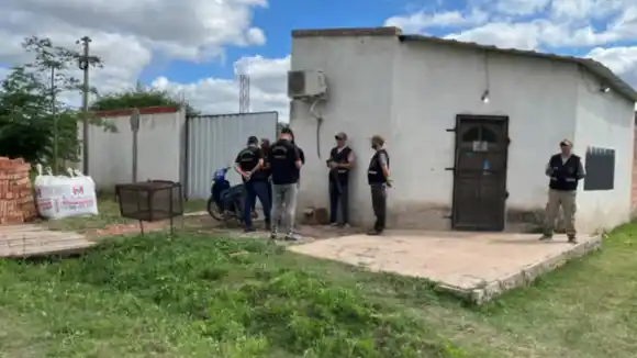 Cayeron dos hermanos con 30 kilos de marihuana durante un operativo en Chaco
