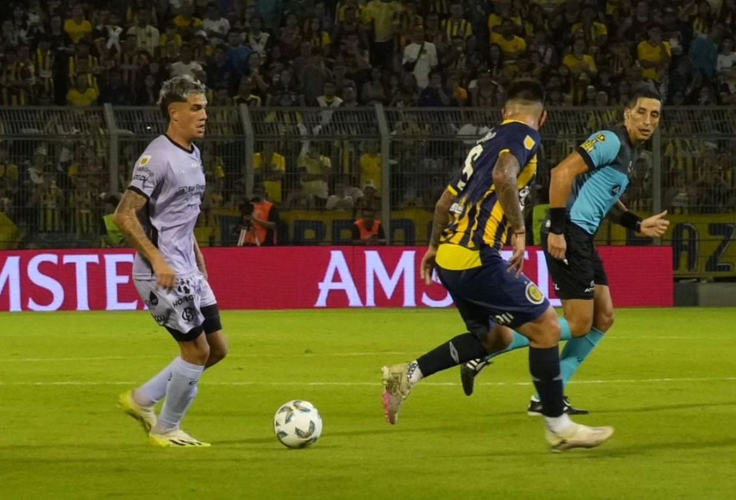 Barracas superó como visitante a Rosario Central (Foto: prensa Barracas).