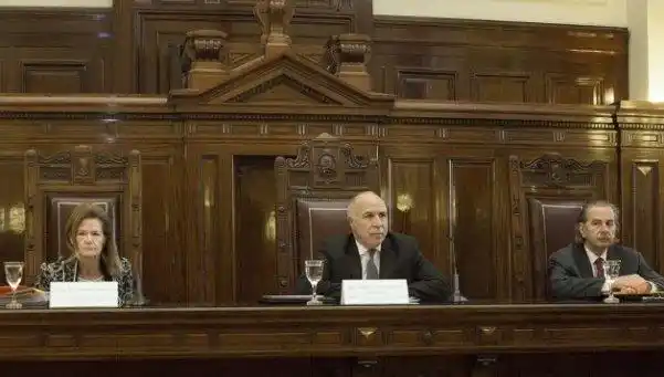 La Corte Suprema ahora va por las tarifas de electricidad