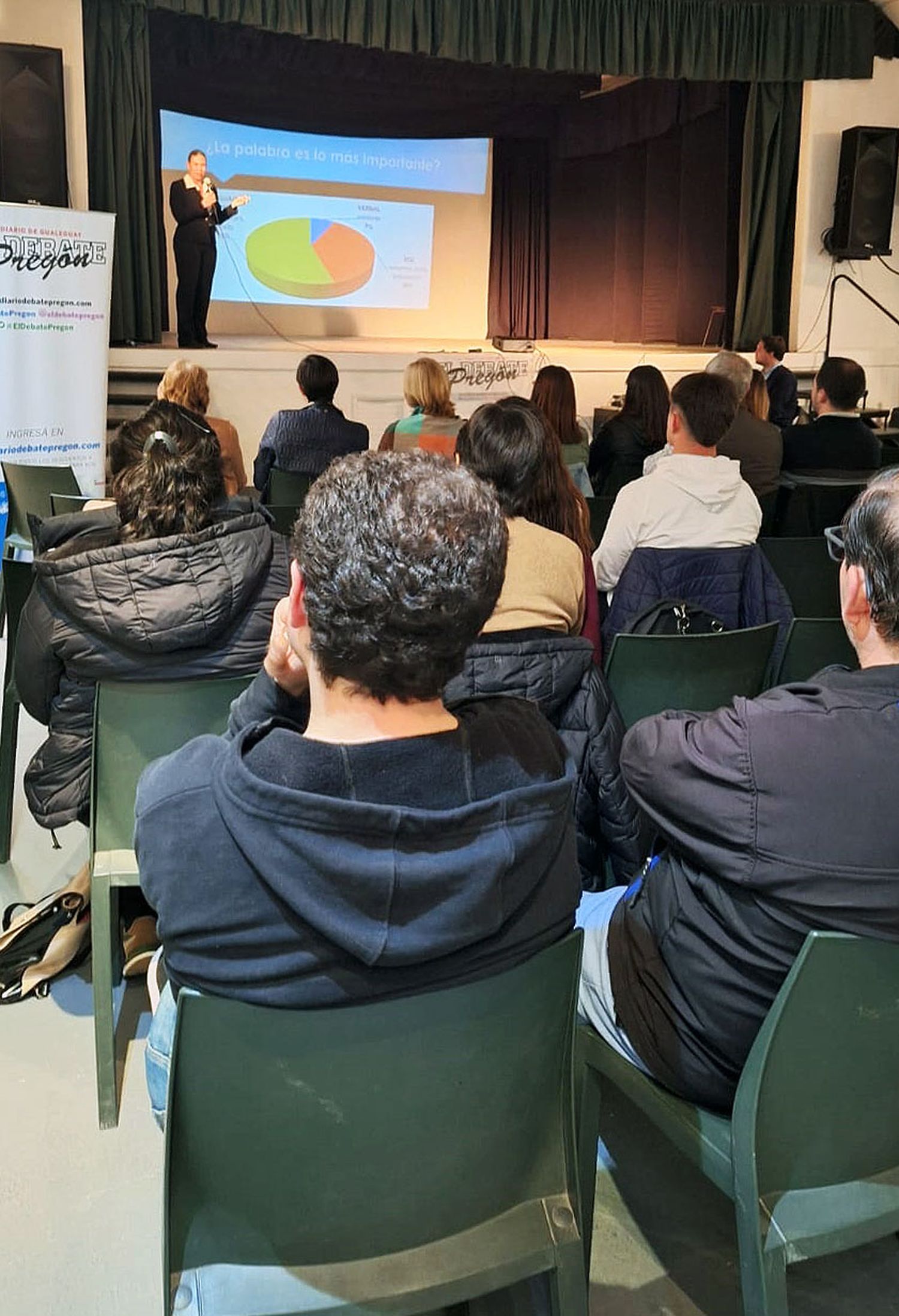 Larroque: Carolina Larreteguy brindó la Charla “Cómo comunicarse correctamente”