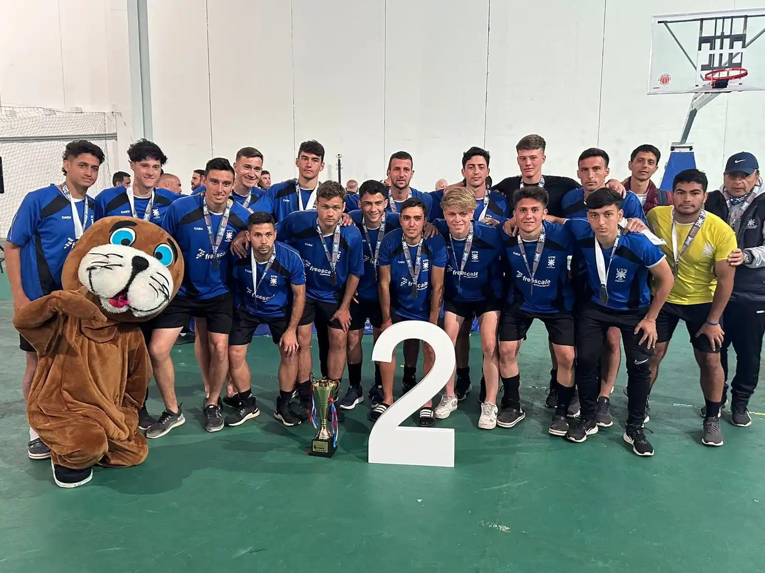 El combinado de fútbol de la UTN quedó segundo en Chapadmalal 2023.