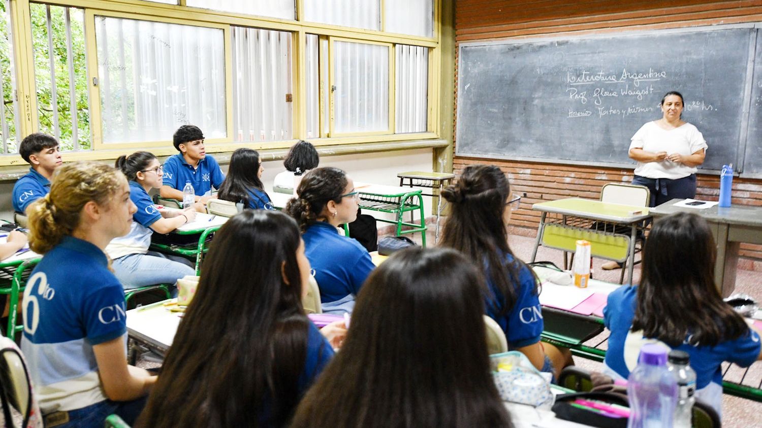 Entre Ríos lanza un programa para prevenir el abandono escolar en escuelas secundarias