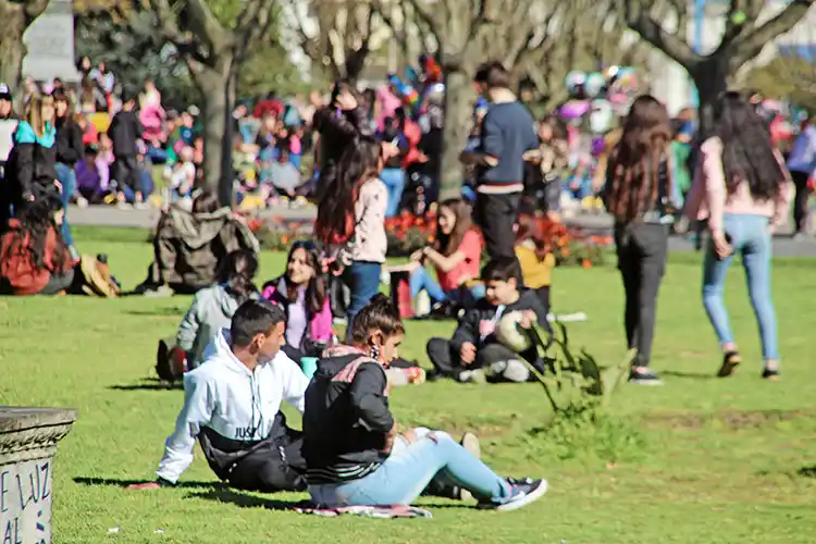 El sol acompañó la celebración de los estudiantes