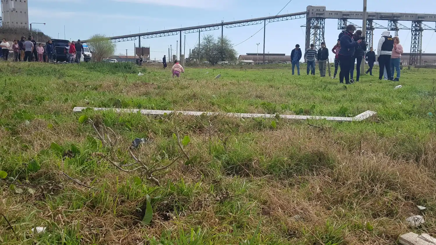 Vecinos del Bajo Puerto insisten con la expropiación del predio de Arcor