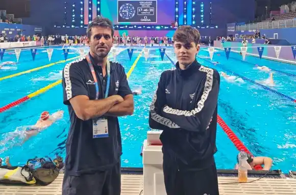 Ulises Saravia no se detiene: realizó el récord argentino en 200 espalda