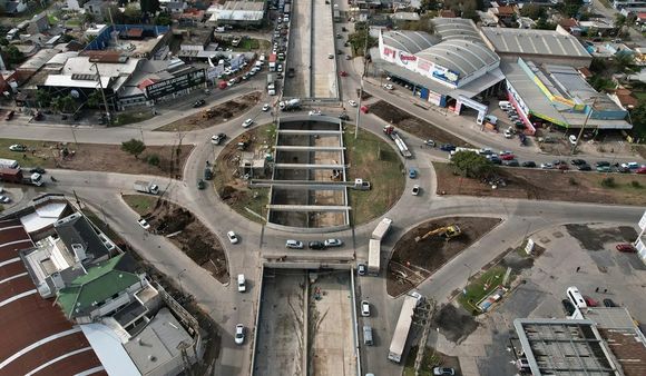 Por votación popular el nuevo Viaducto de Ruta 4 en Almirante Brown se llamará "Papa Francisco"
