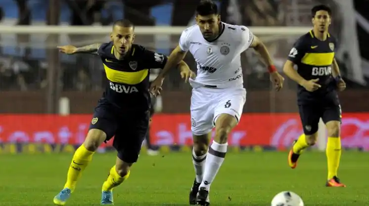 Boca fue superado por Lanús y cayó en el debut del torneo 