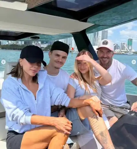 Al festejo asistieron todos los familiares de la diseñadora/ IG: @victoriabeckham