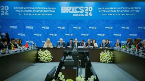 RUSIA llama a miembros del grupo BRICS a «forjar una nueva mayoría Global»