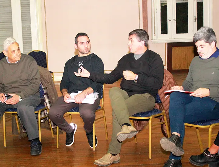 Delegados barriales. Reunión en el municipio