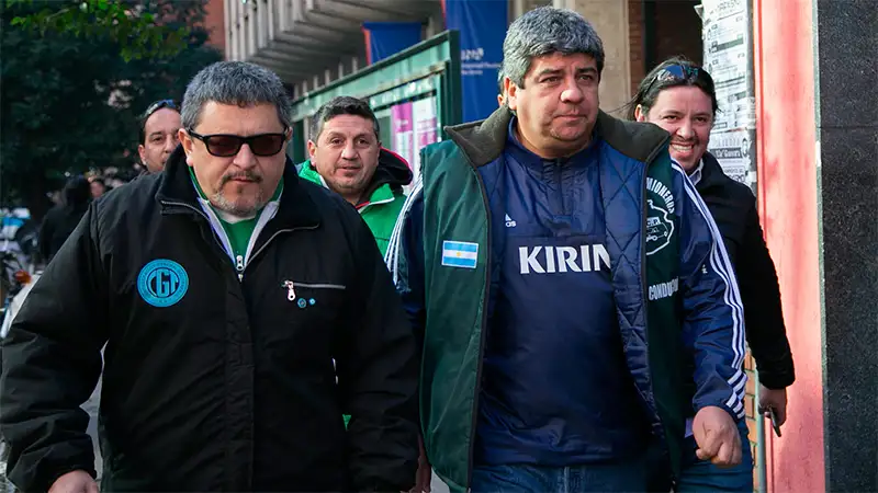 Camioneros aceptó la oferta de 37% y levantarán paro