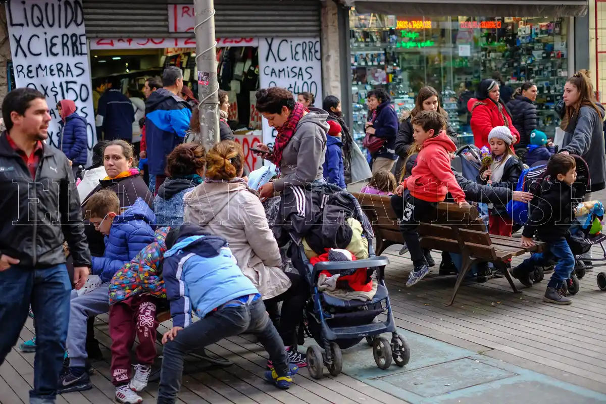 Para gastronómicos, las vacaciones de invierno pasan "desapercibidas"