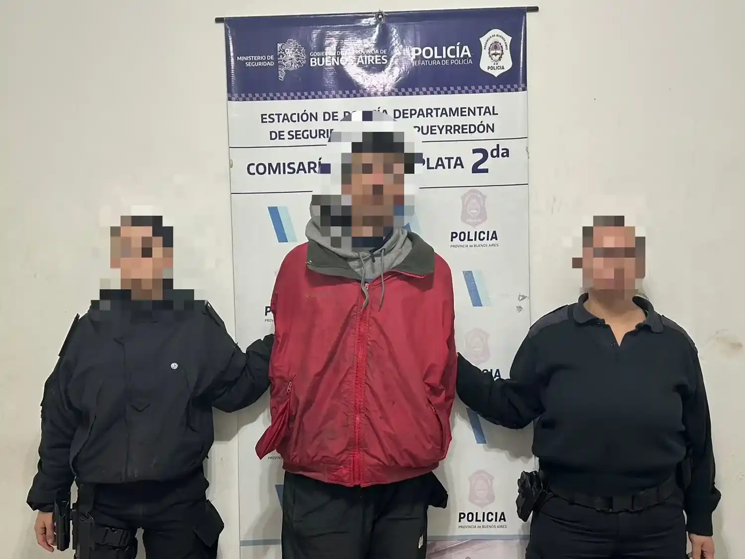 Aprehendieron a un hombre tras el robo a mano armada de una moto en la zona norte