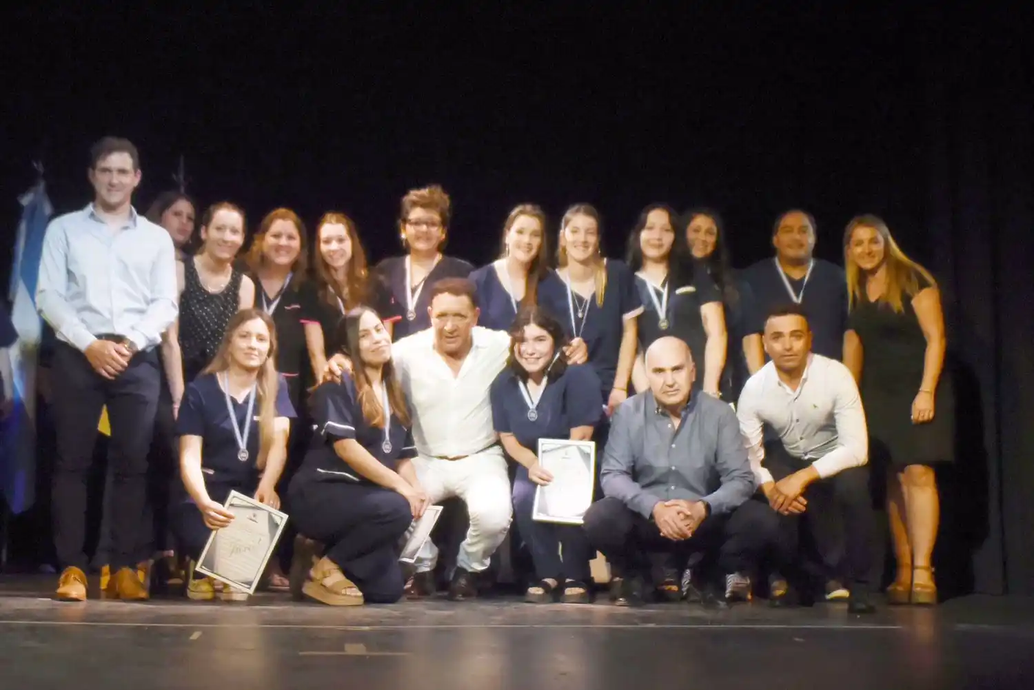 El Instituto Amemt entregó medallas a sus egresados