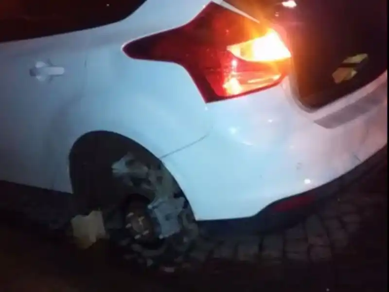 Al jugador de Santamarina, Martín Michel, le robaron las ruedas del auto