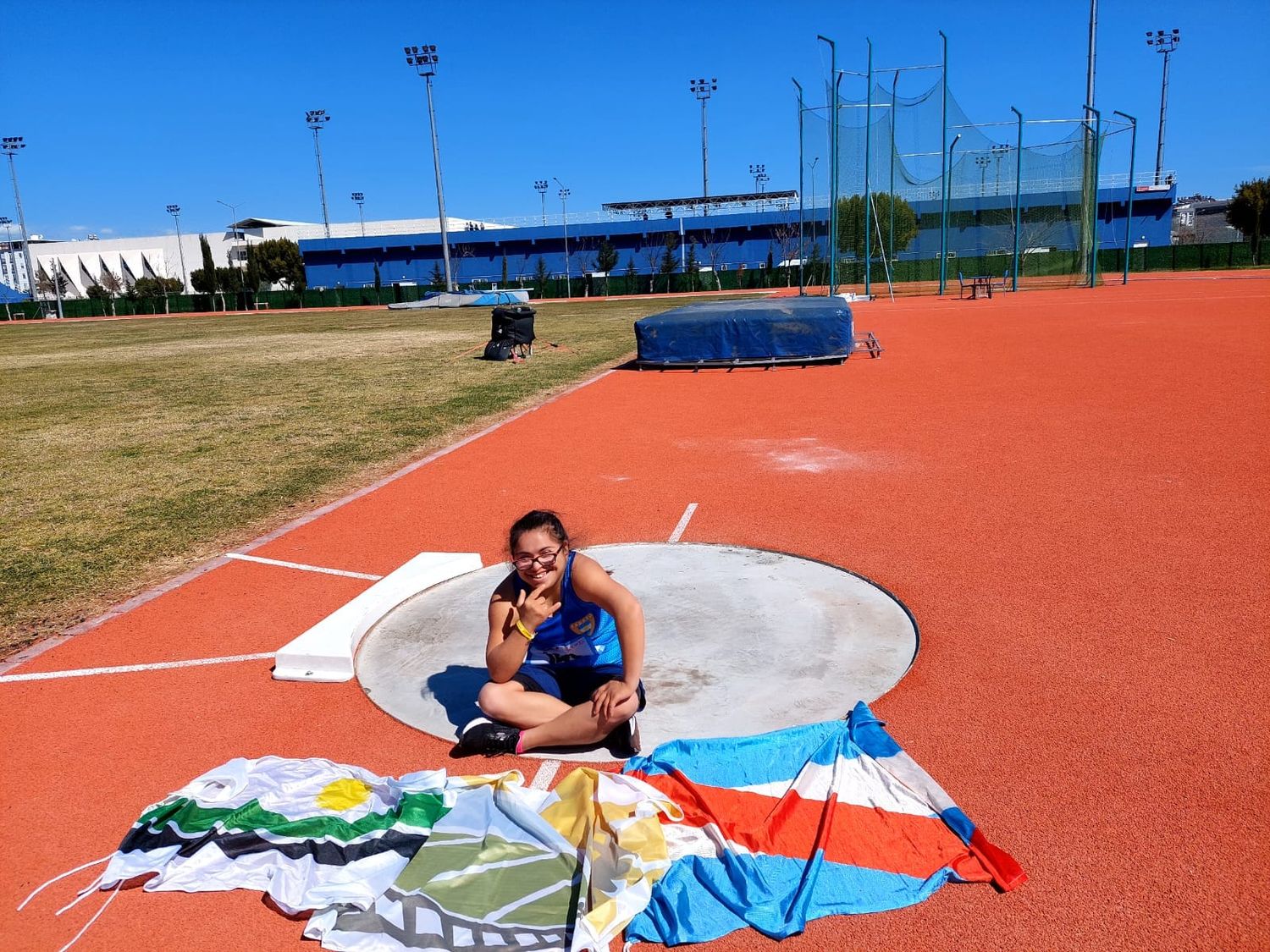 Luchi Bernard representa al Departamento Gualeguaychú a nivel mundial.