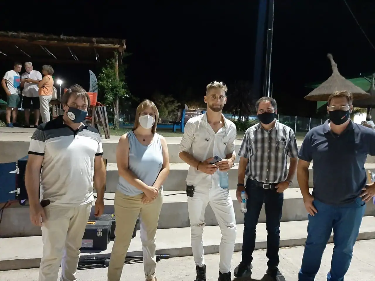 Brillante presentación del violinista Damián Zantedeschi en el Polideportivo de Larroque