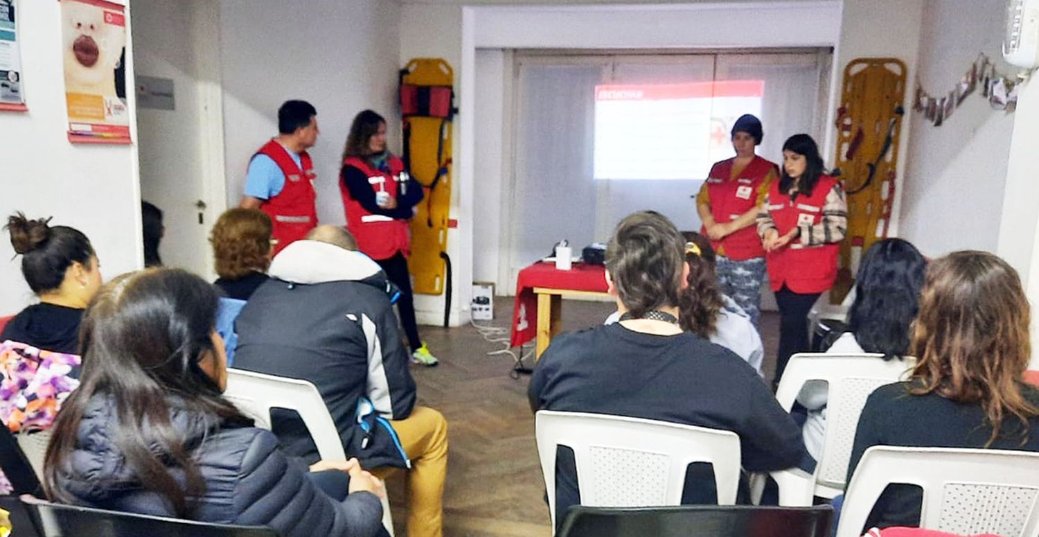 Cruz Roja: capacitación sobre salud mental y apoyo psicosocial