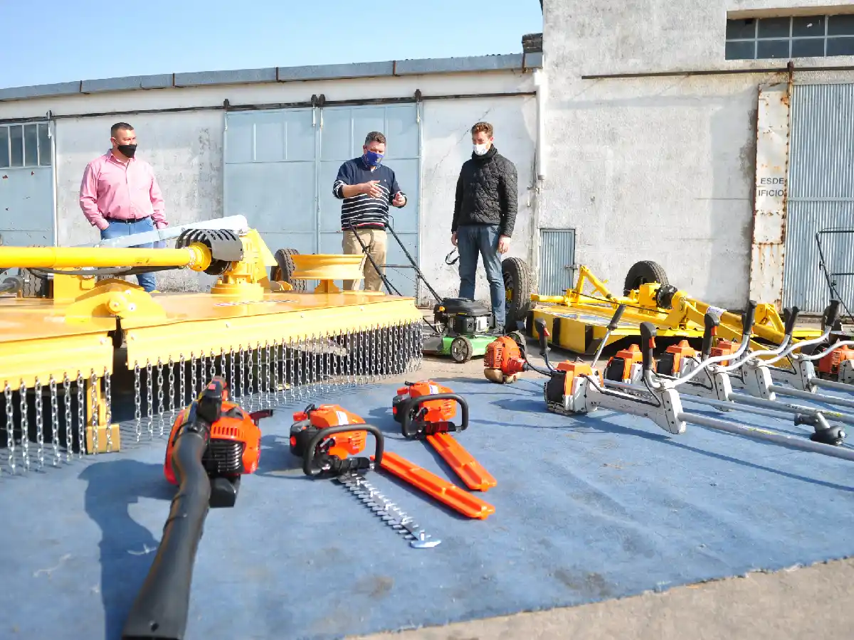 Nuevas maquinarias para el mantenimiento de espacios verdes        