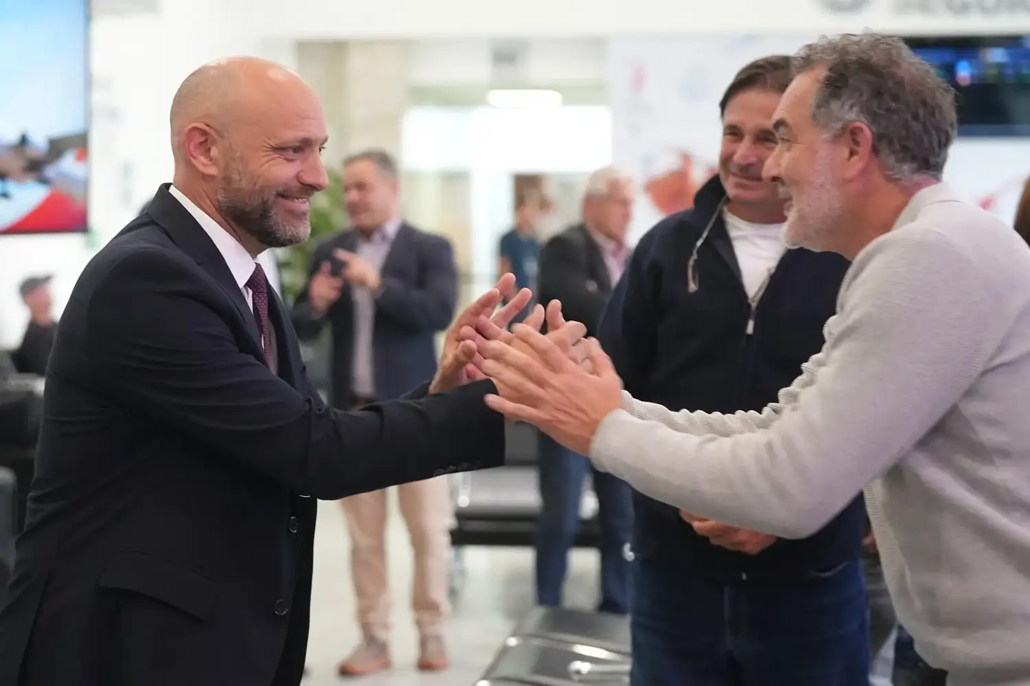 ministro de Desarrollo Productivo, Gustavo Puccini presentó las nuevas rutas - 2