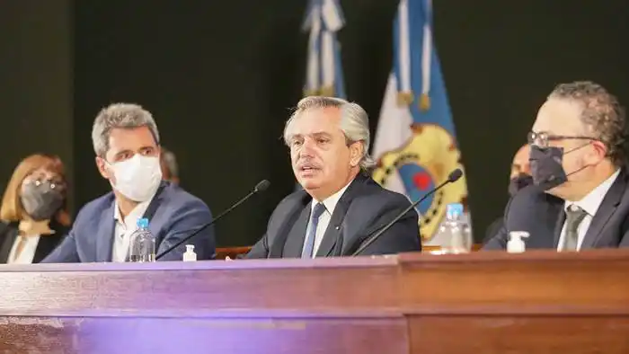 �SQue tengamos energía renovable  hecha en Argentina y por  argentinos, es soberanía⬝