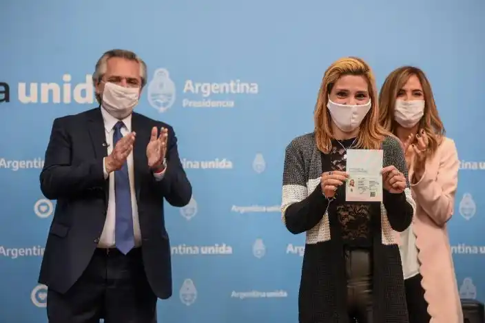 Día del Derecho a la Identidad: "Estamos haciendo una reparación por lo que el Estado no hizo durante muchos años", dijo el presidente