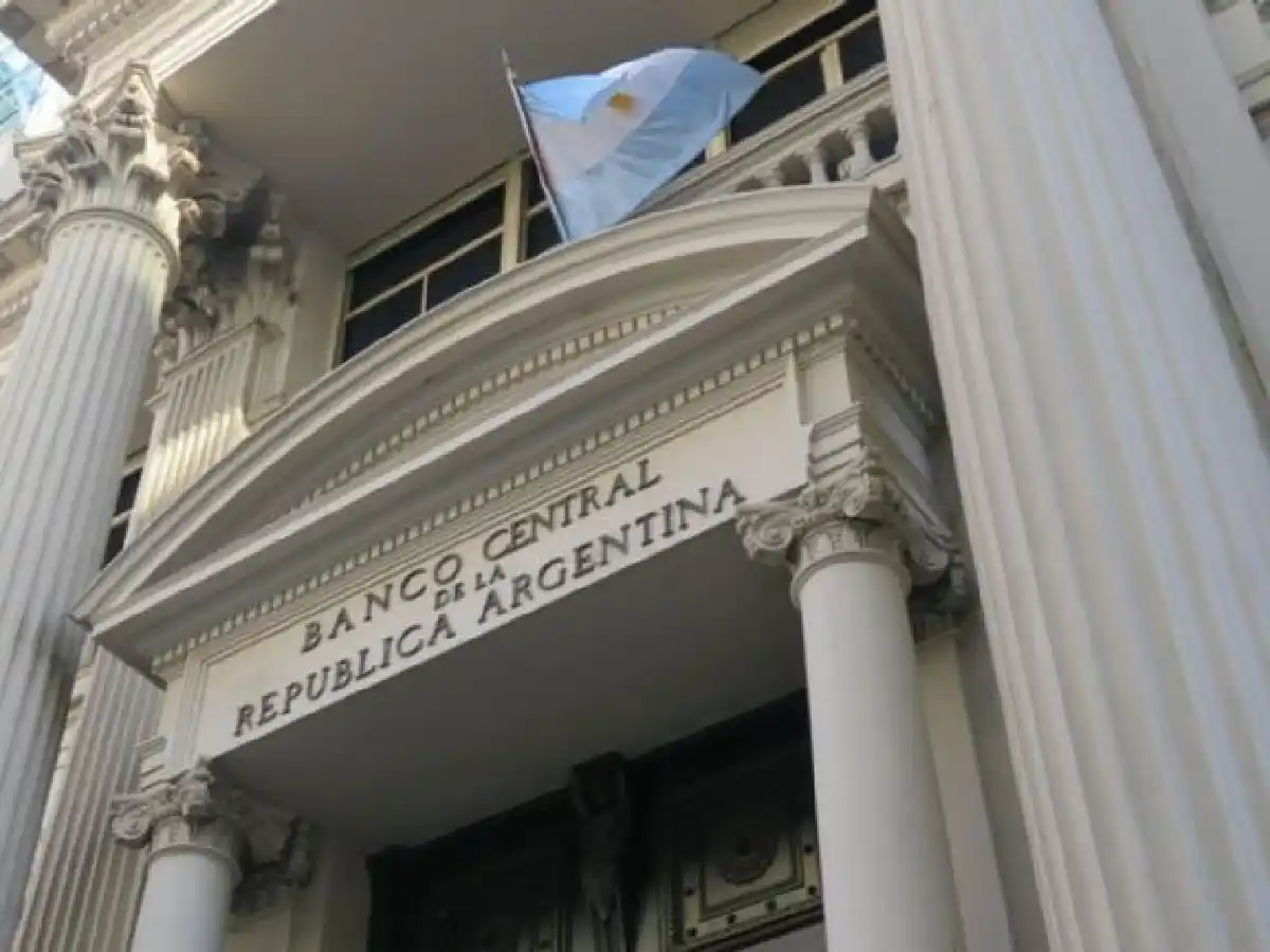 El Banco Central subió las tasas de los plazos fijos al 81%