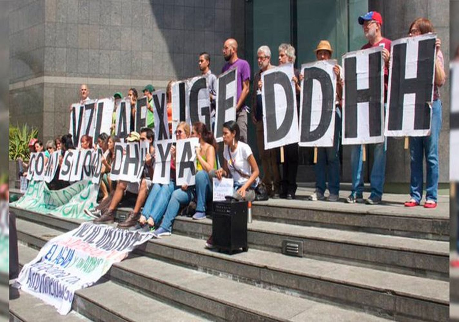 Persecución y hostigamiento: el día a día de las ONG de Derechos Humanos en Venezuela
