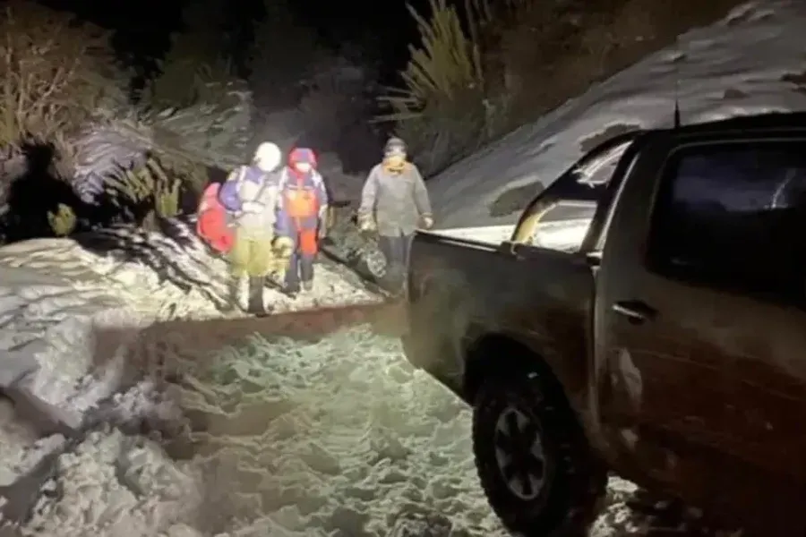 Le cobrarán el rescate de siete horas por no respetar las señales al turista que se perdió en el Cerro Chapelco