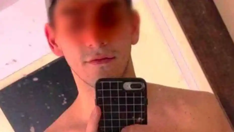 Piden juicio oral para joven que enfermó de COVID-19 a los asistentes de una fiesta en Moreno al volver de Estados Unidos