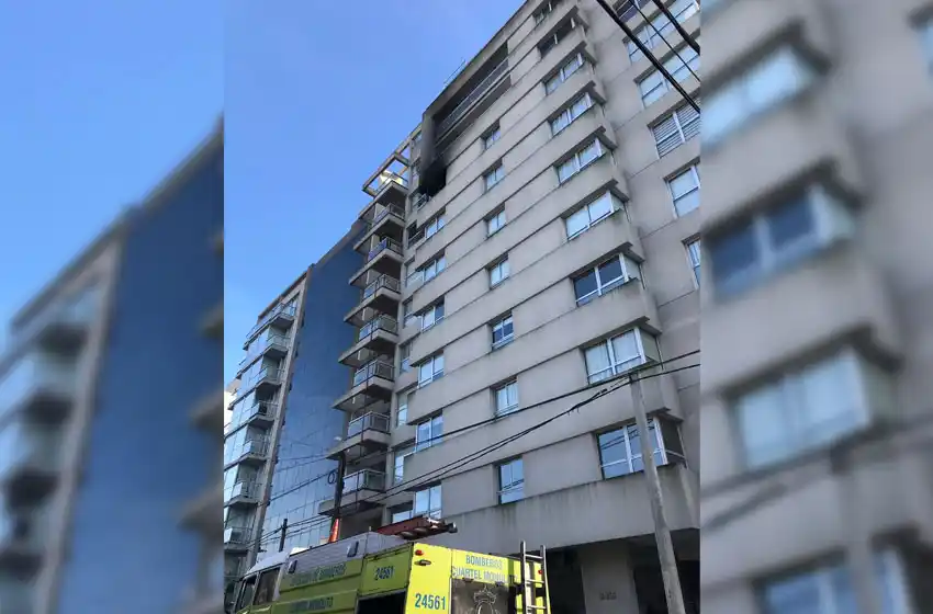 Incendio en el macrocentro: denuncian que el edificio no estaba en regla ni tenía elementos básicos de seguridad