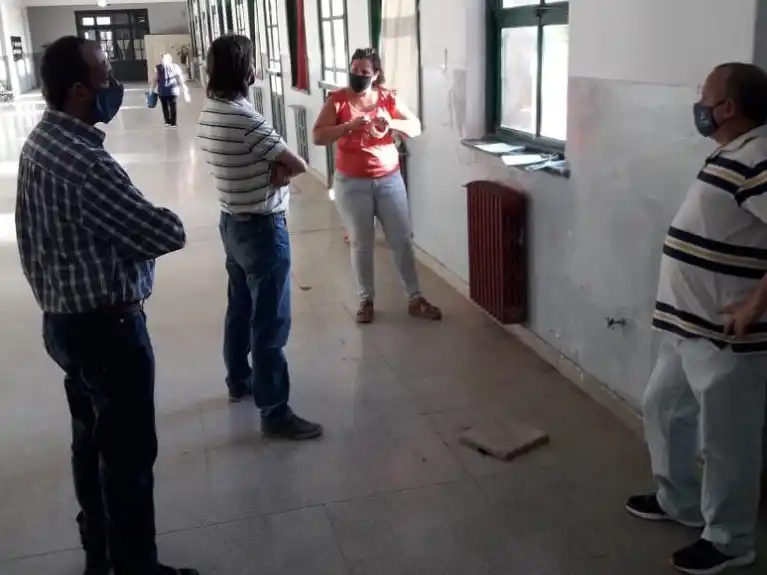 Agmer inició un recorrido por las escuelas para constatar el estado edilicio