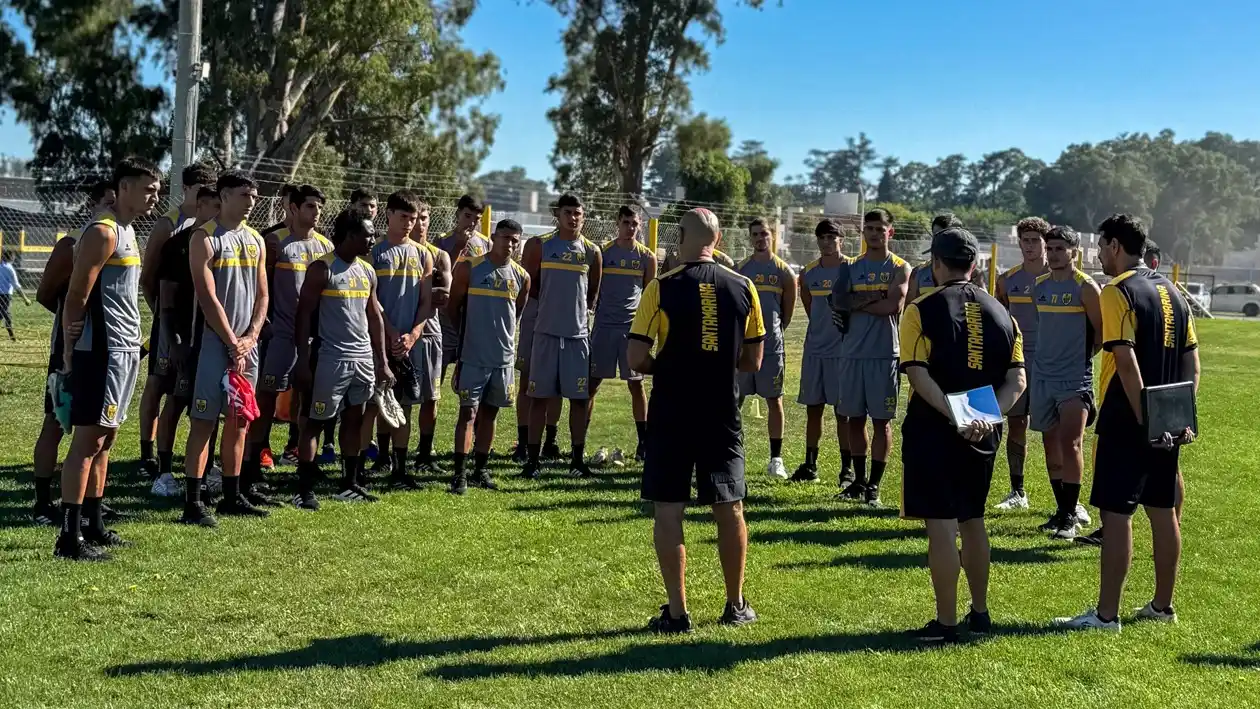 Santamarina comenzó sus labores en el predio Centenario. (Fotos de prensa Santamarina).