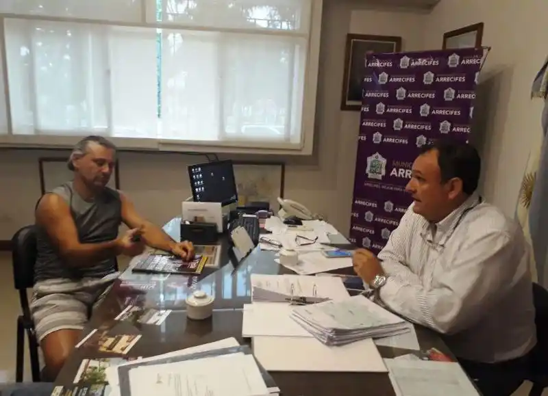 Marcos Di Palma apoyó a un intendente de Cambiemos y provocó la furia de La Cámpora