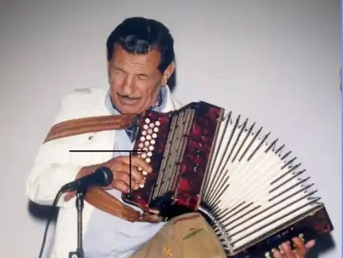 Proponen declarar el 15 de junio como el Día del Chamamé Entrerriano en homenaje a Abelardo Dimotta