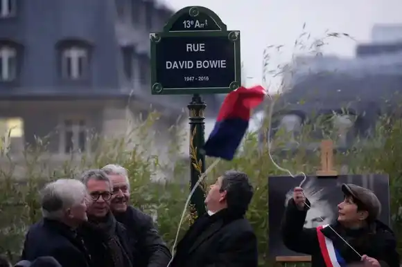 David Bowie ya tiene su calle en París