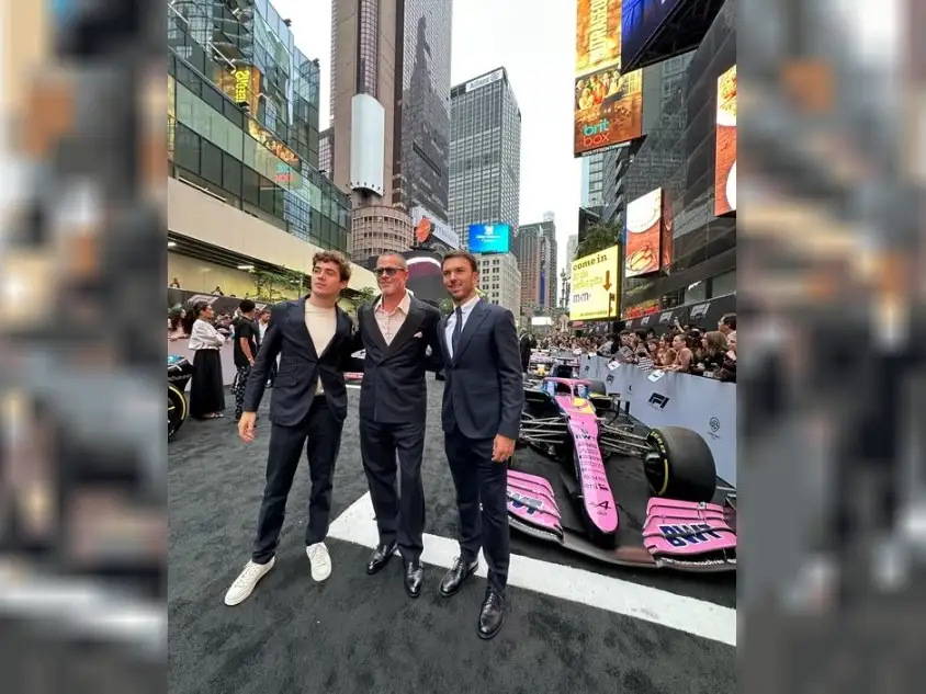 Franco Colapinto posó junto a Brad Pitt en el estreno de "F1: La película"
