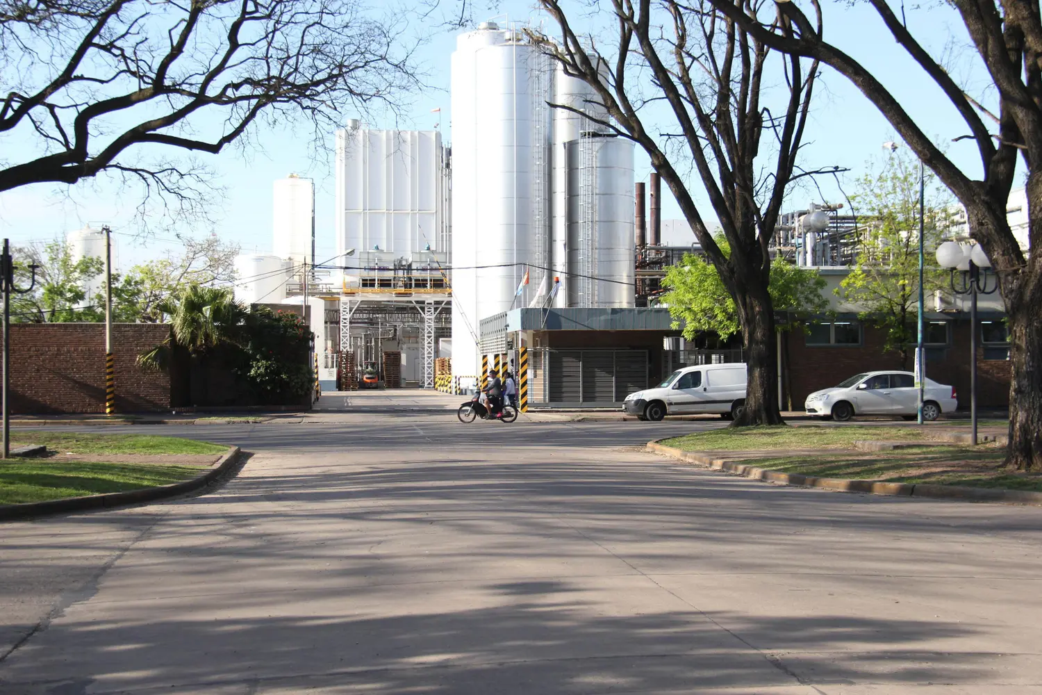 Saputo vendió el 80% de su negocio lácteo en Argentina a una multinacional peruana y tomó el control