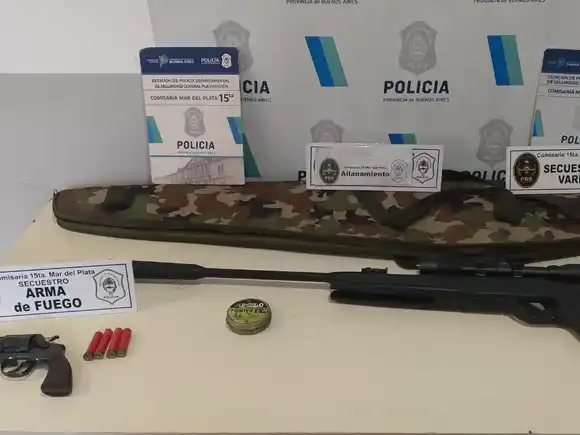 Secuestran armas en la casa de un hombre denunciado por golpear a un amigo