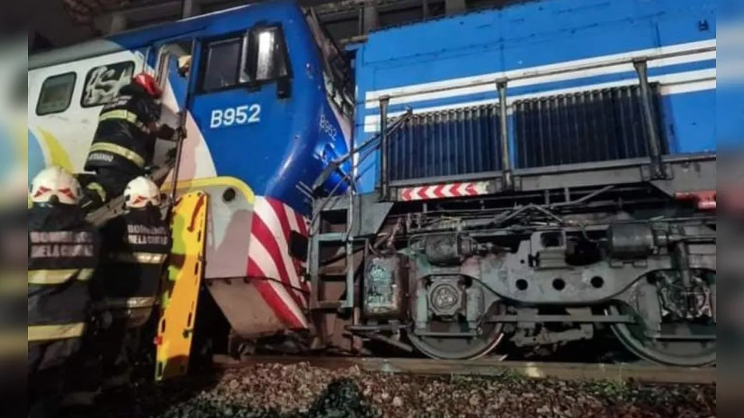 Chocaron dos trenes