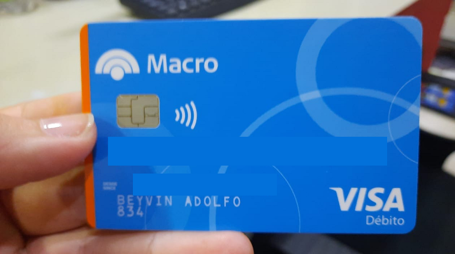 Tarjeta encontrada en cajero