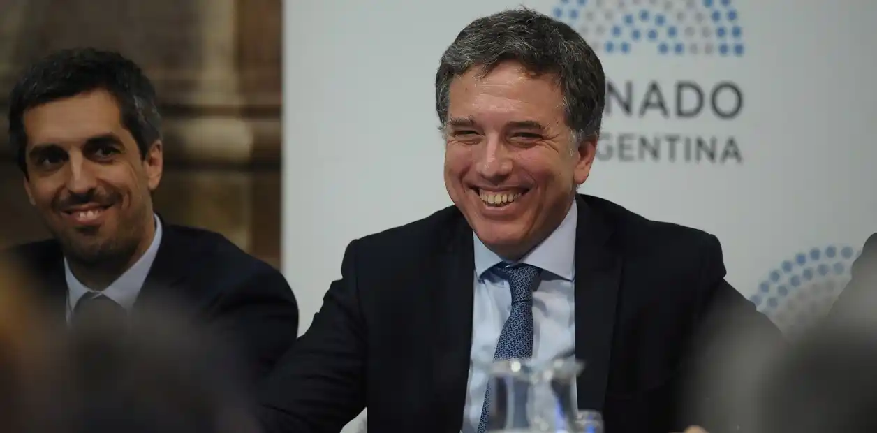 Subió el dólar pero Dujovne dice: "Estamos tranquilos"